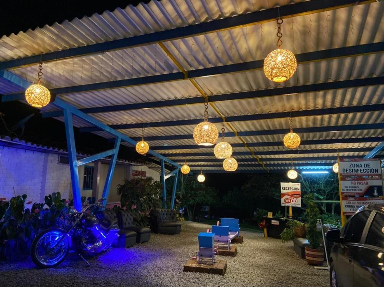Alojamiento Campestre La Cecilia Montenegro Exterior foto