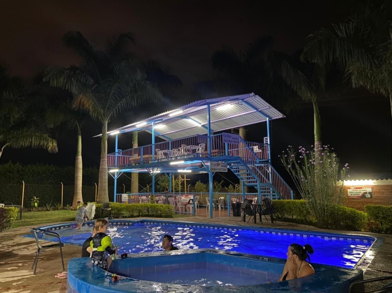 Alojamiento Campestre La Cecilia Montenegro Exterior foto